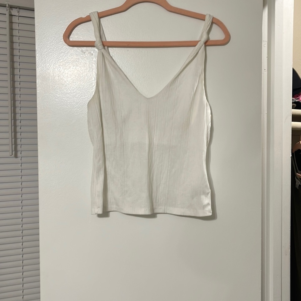 Blouse with tied straps